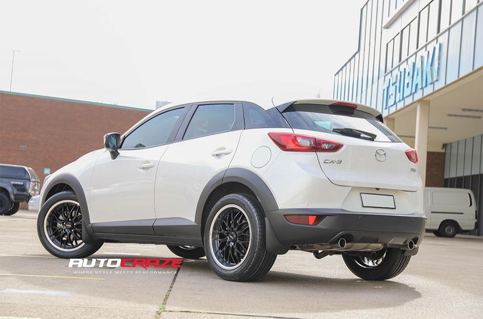 MAZDA CX3 CHEETAH GLOSS BLACK POLISH LIP